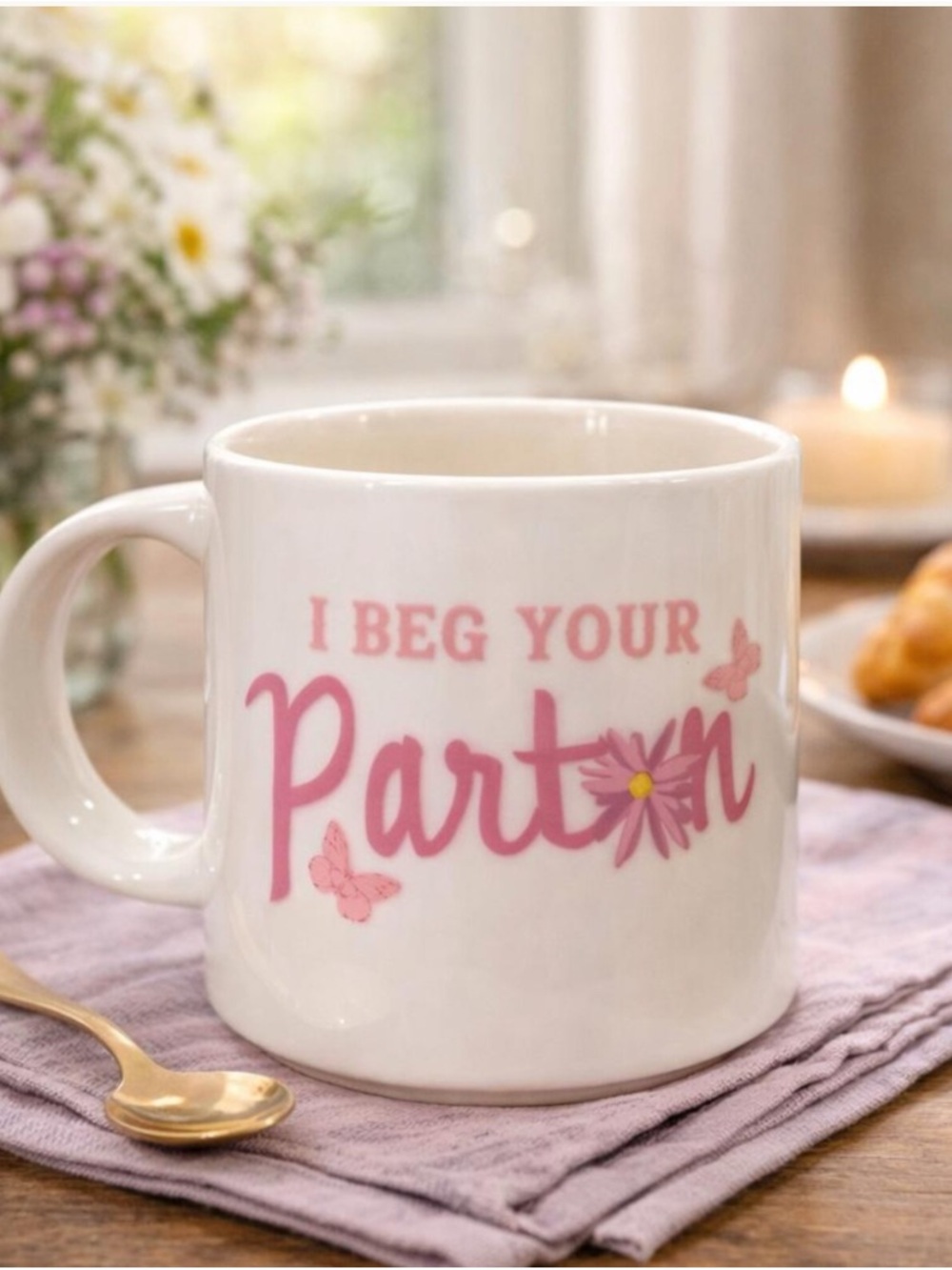 Dolly Parton Mug - Picture 4 of 6
